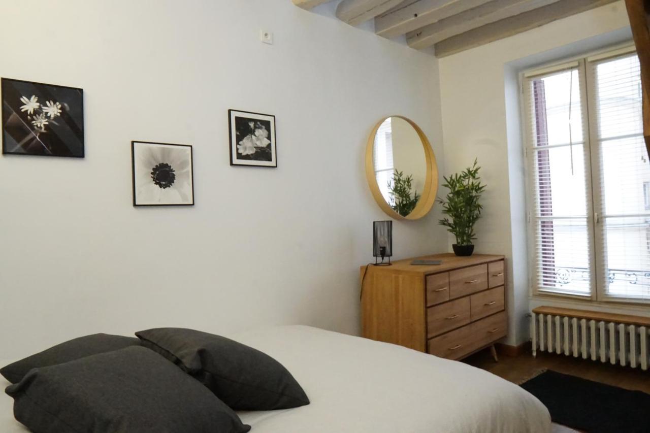Exigehome-Ici Habita Voltaire Maison En Plein Centre Ville Saint-Germain-en-Laye Exteriör bild
